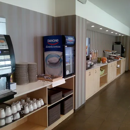 B&B Hotel Madrid Aeropuerto T1 T2 T3-2