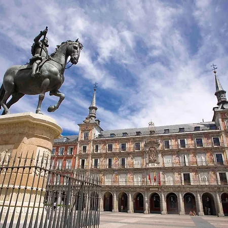 B&B Hotel Madrid Aeropuerto T1 T2 T3-2